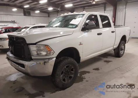 2017 Ram 2500 Tradesman 4X4 6'4 Box z USA, uszkodzony, nr VIN 3C6UR5CL6HG540896